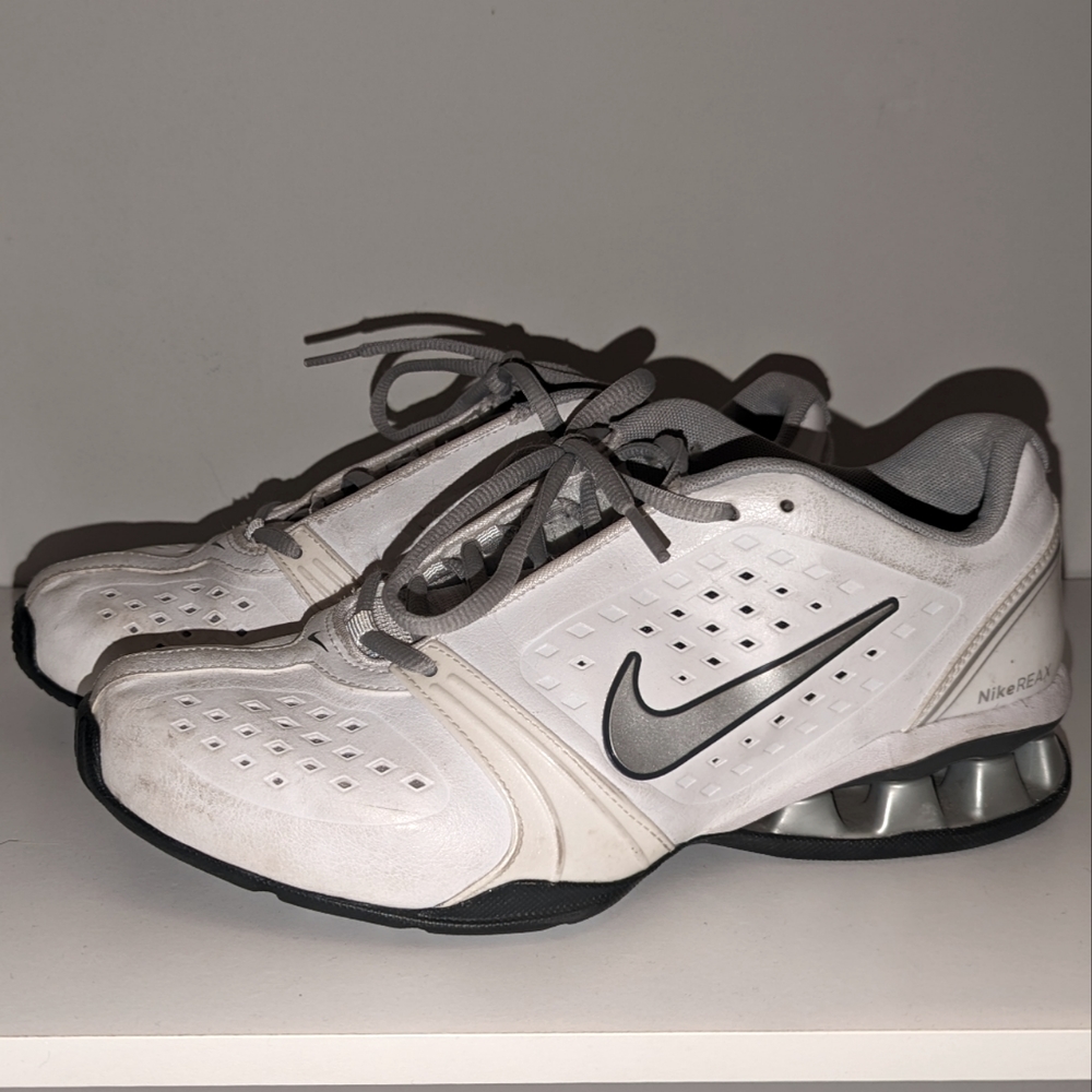 Women's NikeREAX size 9.5